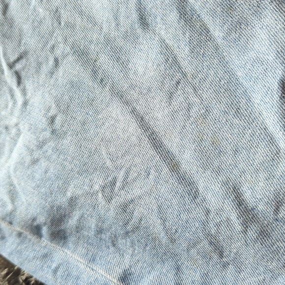 Everlane Original Cheeky Jean in Stone-washed Sky - Picture 12 of 16